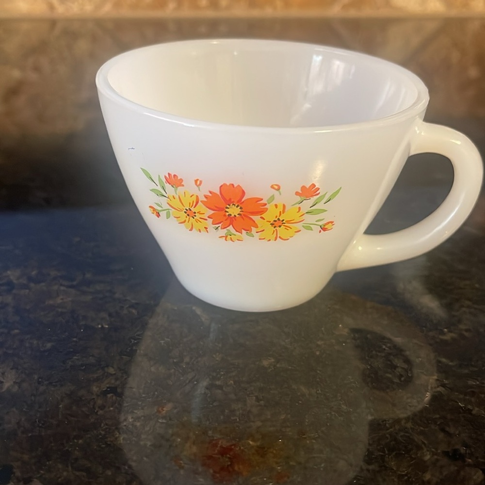 Fire King Anchor Hocking Orange and Yellow Floral Premium Cups & Saucers (4 sets - Picture 3 of 11